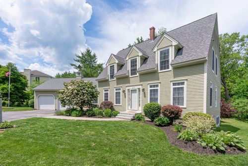 43 Alice Ct, Portland, ME, 04103-2174 | Card Image