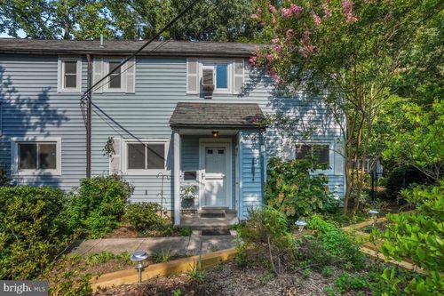 6 Ridge Rd, GREENBELT, MD, 20770-2961 | Card Image