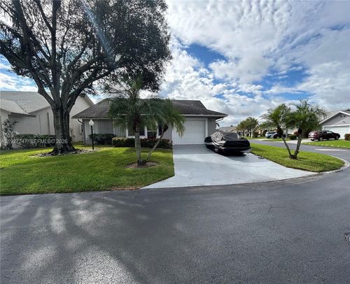 5275 Tiffany Anne Cir, West Palm Beach, FL, 33417-1083 | Card Image