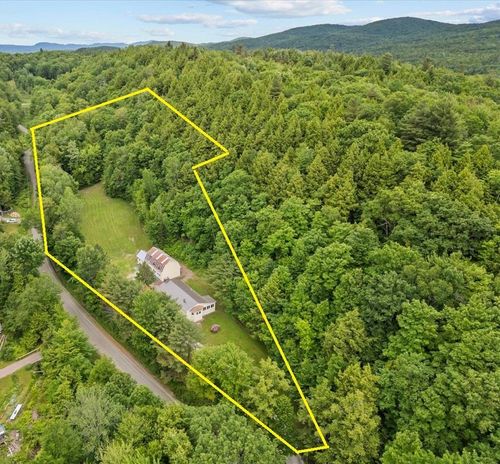 89 Catella Rd, Essex, VT, 05452-2307 | Card Image