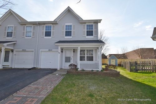 2824 Wheatland Ct, Naperville, IL, 60564-8445 | Card Image