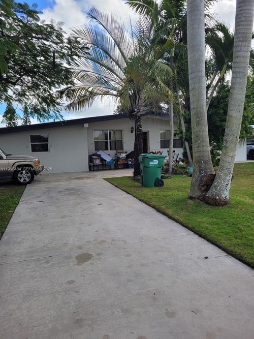 26925 Sw 145th Ave, Homestead, FL, 33032-7506 | Card Image