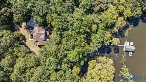 720 Arlington Island Rd, Lanexa, VA, 23089-9100 | Card Image