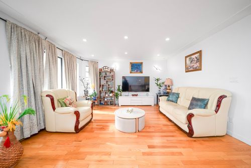 3609 Turner St, Vancouver, BC, V5K2J2 | Card Image