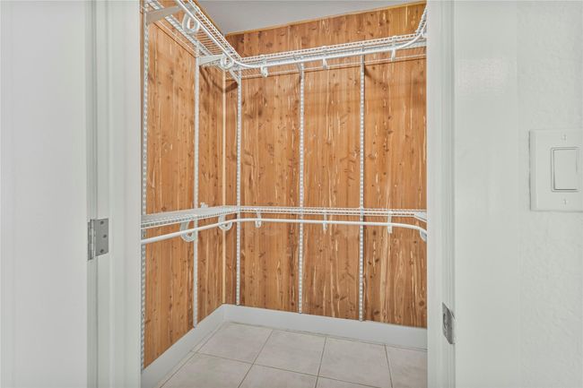 2356 Sw 16 Th Ave, Townhouse with 4 bedrooms, 3 bathrooms and null parking in Miami FL | Image 17