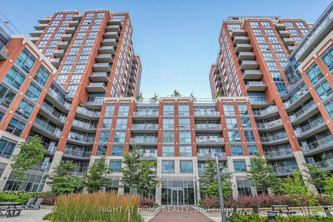 402 - 31 Tippett Rd, Condo with 4 bedrooms, 2 bathrooms and 1 parking in Toronto ON | Image 36