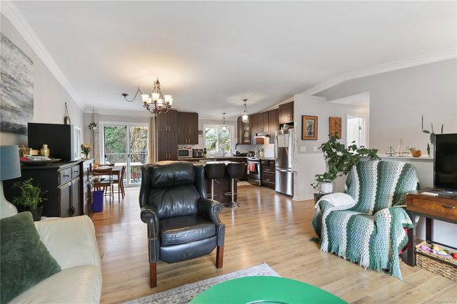 3313 Barrington Rd, House other with 3 bedrooms, 3 bathrooms and 2 parking in Nanaimo BC | Image 8