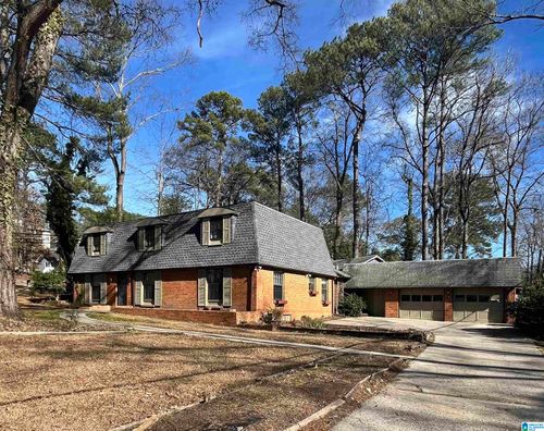 3201 Monte Doro Dr, Hoover, AL, 35216-4621 | Card Image