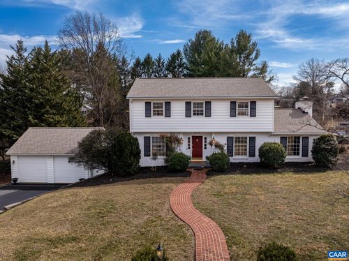 303 Copeland Dr, STAUNTON, VA, 24401-2124 | Card Image