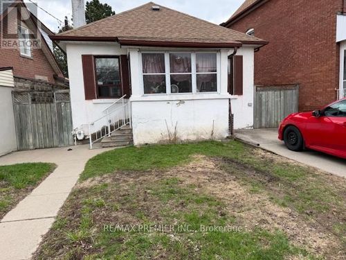 7 Florence Crescent, Toronto (Rockcliffe-Smythe), ON, N6N4E3 | Card Image