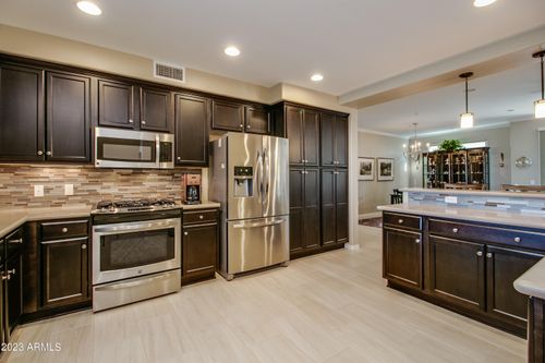 2165-17850 N 68th St, Phoenix, AZ, 85054-9100 | Card Image