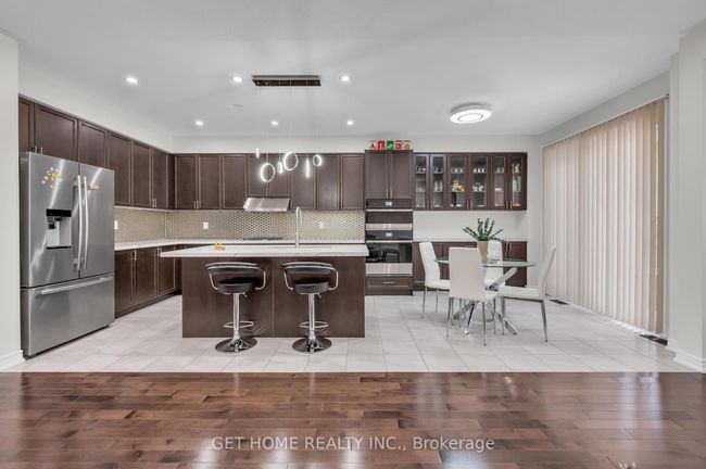 18 Germain Cir, House attached with 5 bedrooms, 4 bathrooms and 1 parking in Brampton ON | Image 22