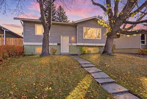 556 Lysander Dr Se, Calgary, AB, T2C1L7 | Card Image