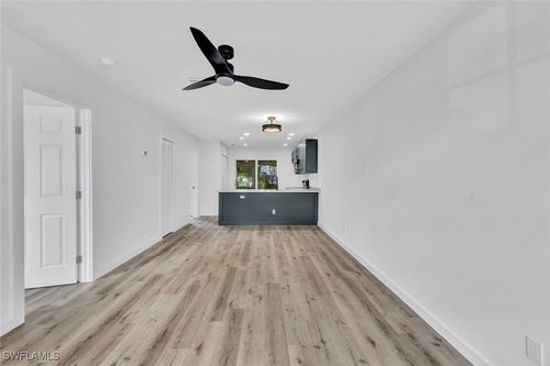 a101-761 E Elkcam Cir, Marco Island, FL, 34145-2568 | Card Image