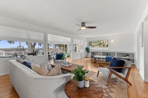 1636 Milton Road, Napa, CA, 94559 | Card Image