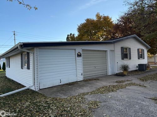 719 2nd St Ne, Clarion, IA, 50525-1141 | Card Image