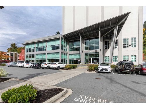 220-34077 Gladys Ave, Abbotsford, BC, V2S2E8 | Card Image