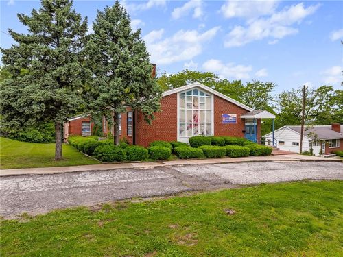 1424 S 55th St, Kansas City, KS, 66106-1518 | Card Image