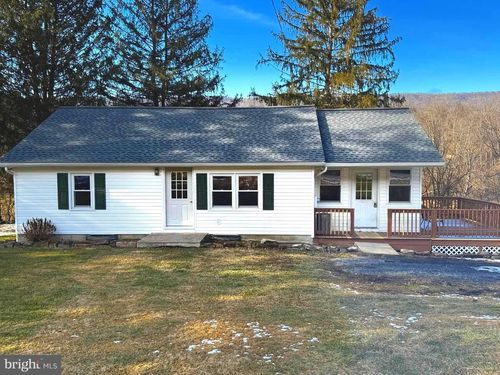 1219 Vira Rd, LEWISTOWN, PA, 17044-7646 | Card Image