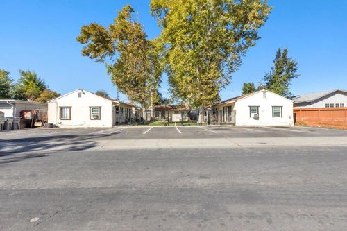 3723 Jasmine Street, Sacramento, CA, 95838 | Card Image