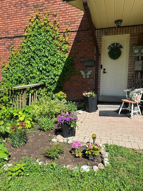 4-47 Loggers Run, Barrie, ON, L4N6W3 | Card Image
