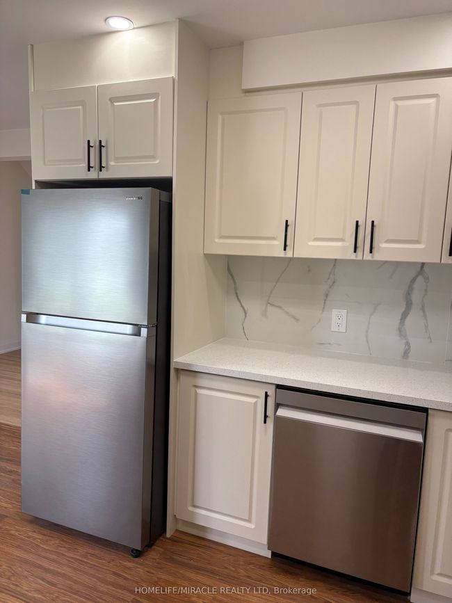 14 - 1255 Upper Gage Ave, Condo with 3 bedrooms, 2 bathrooms and 1 parking in Hamilton ON | Image 23