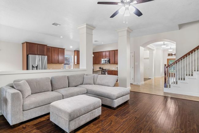 Open to the kitchen area | Image 14