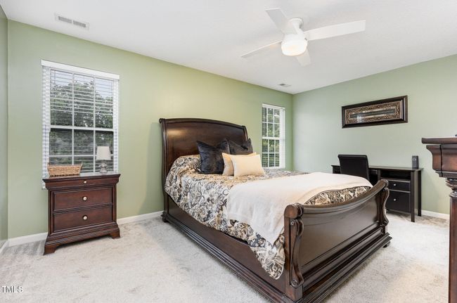Primary Bed | Image 17