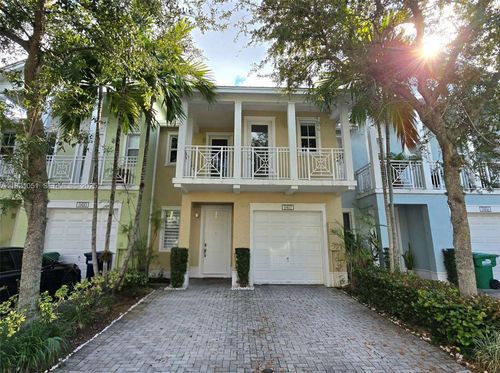 11412-11412 Nw 74th Ter, Medley, FL, 33178-1579 | Card Image