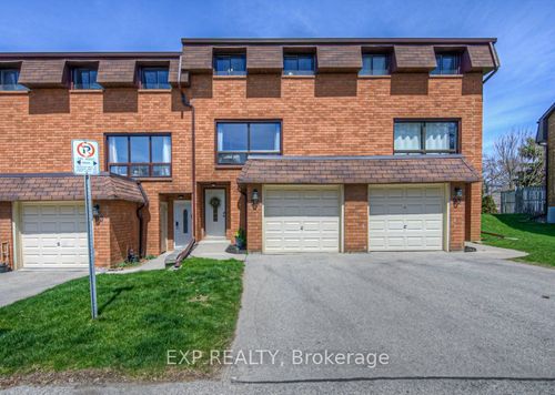 b4-500 Stone Church Rd W, Hamilton, ON, L9B1R2 | Card Image