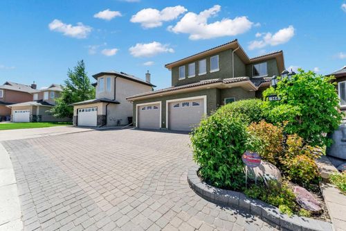 144 Sundance Rd Sw, Medicine Hat, AB, T1B4V9 | Card Image