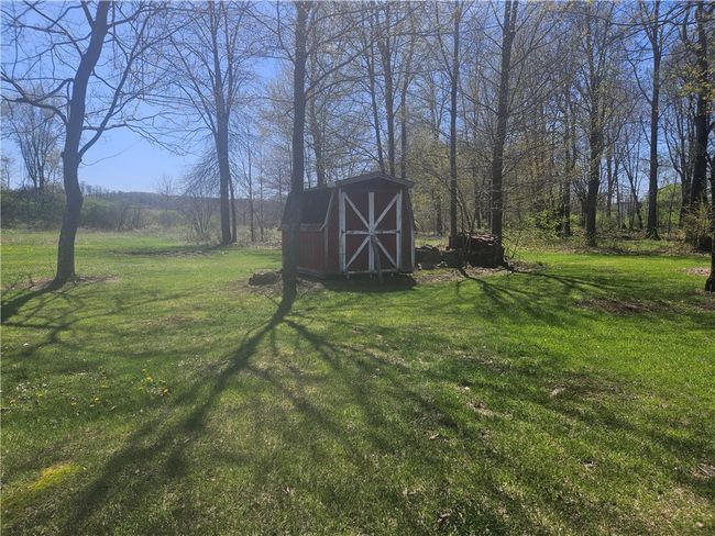 14 Steingrabe Rd, House other with 3 bedrooms, 2 bathrooms and 2 parking in New Wilmington PA | Image 40