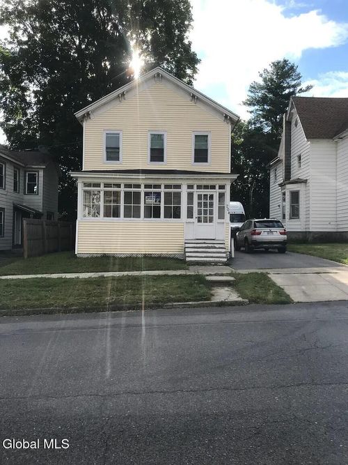 204 Glebe Street, Johnstown, NY, 12095 | Card Image