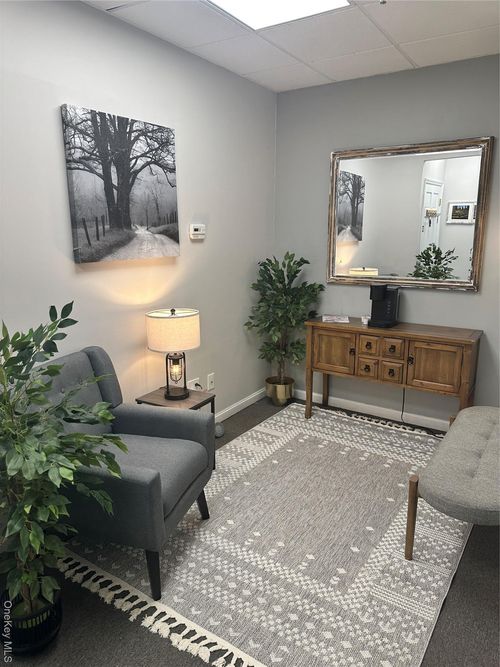 unit-102-646 Main Street, Brookhaven, NY, 11777 | Card Image