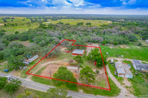 486 County Road 333, Sutherland Springs, TX, 78161-9717 | Card Image