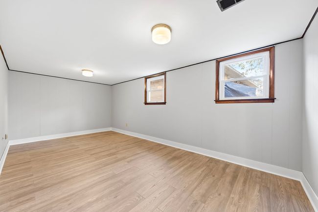 9408 Fran Lin Pkwy, House other with 3 bedrooms, 2 bathrooms and 2 parking in Munster IN | Image 13