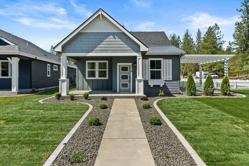 12215 N Dupont Dr, Spokane, WA, 99208 | Card Image