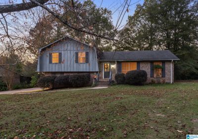 1812 Breckenridge Lane, House other with 3 bedrooms, 2 bathrooms and null parking in BIRMINGHAM AL | Image 1