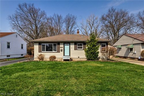 1440 Eastland Ave Se, Warren, OH, 44484-4548 | Card Image