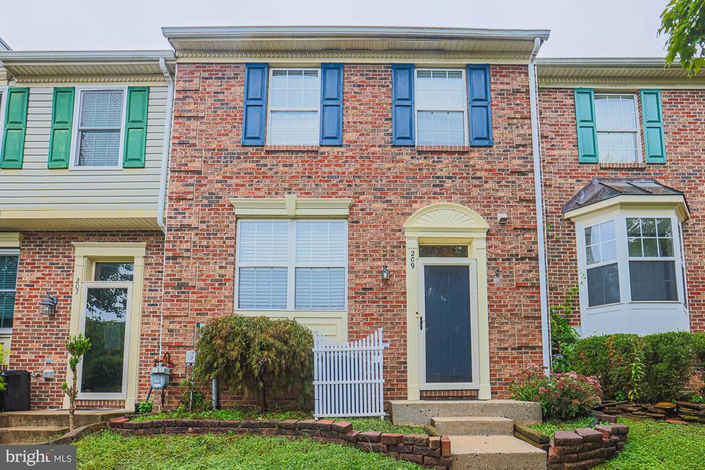Glen View Ter, Abingdon, MD 21009