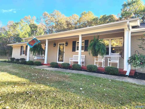 556 Mormon Hollow Rd, Sulligent, AL, 35586-5608 | Card Image