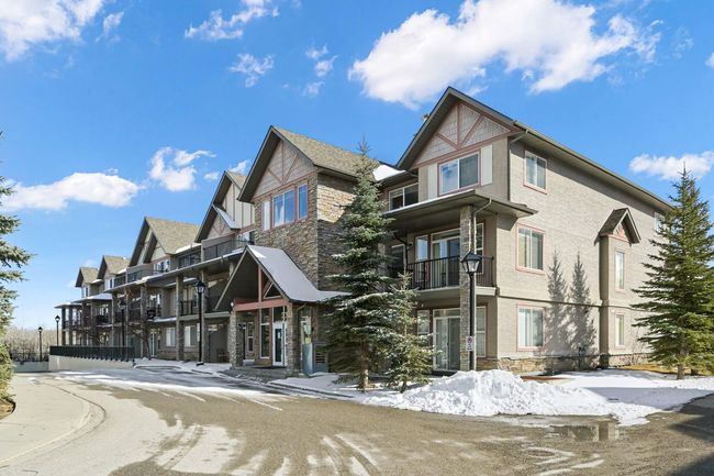 2205 - 211 Aspen Stone Blvd Sw, Condo with 2 bedrooms, 3 bathrooms and 1 parking in Calgary AB | Image 27