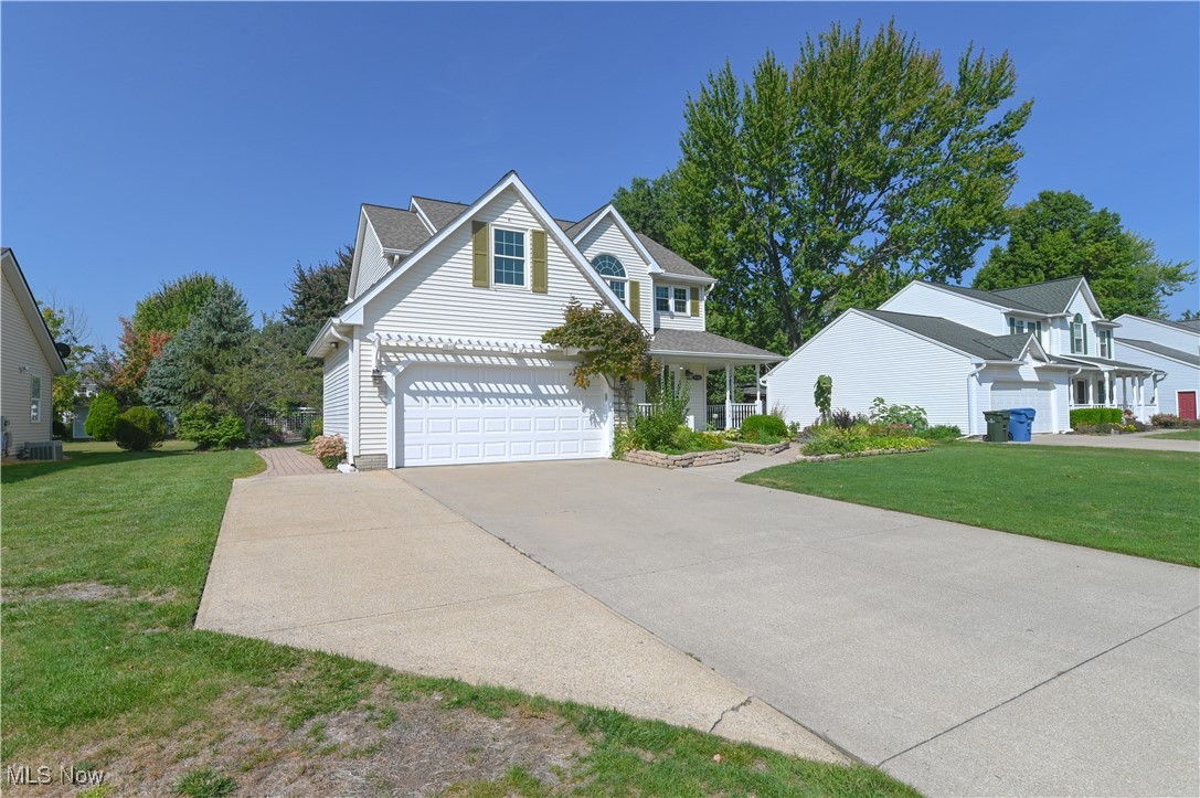 Katherine St, North Ridgeville, OH 44039