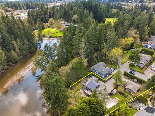 107 Parsons Rd, Victoria, BC, V9B3J8 | Card Image