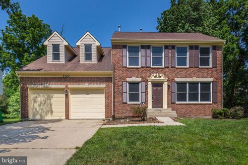 3520 Golden Hill Dr, BOWIE, MD, 20721-2885 | Card Image