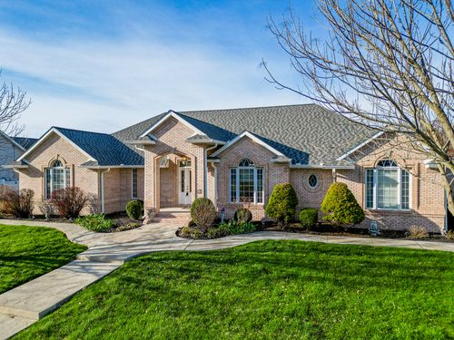 810 New Day Way, Marion, IL, 62959-3760 | Card Image