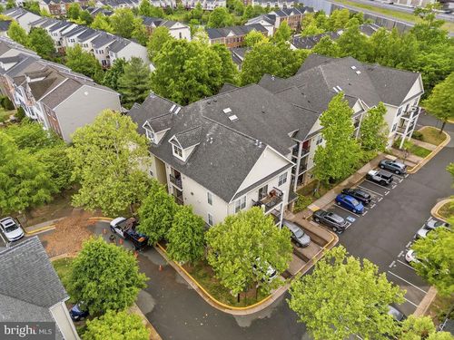 a-5172 William Colin Ct, CENTREVILLE, VA, 20120-3062 | Card Image