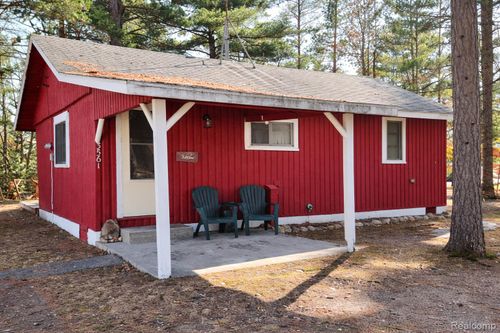 3561 Upper Terrace Dr, Luzerne, MI, 48636 | Card Image