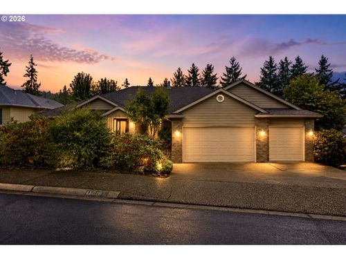 610 Holly Ave, Cottage Grove, OR, 97424-1377 | Card Image