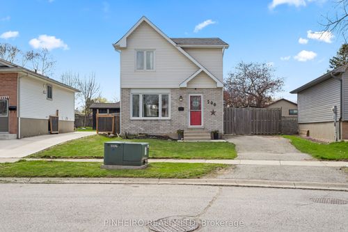 266 Ardsley Cres, London, ON, N6G3W7 | Card Image